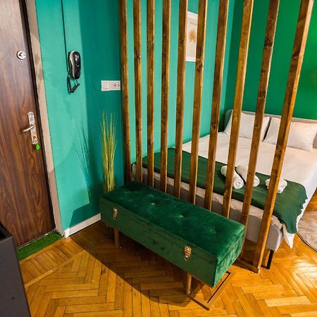 Hacienda Royal Palace - Central Designer Apartment Бухарест Экстерьер фото