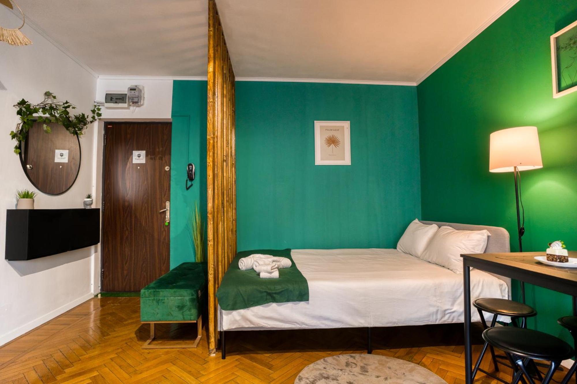 Hacienda Royal Palace - Central Designer Apartment Бухарест Экстерьер фото