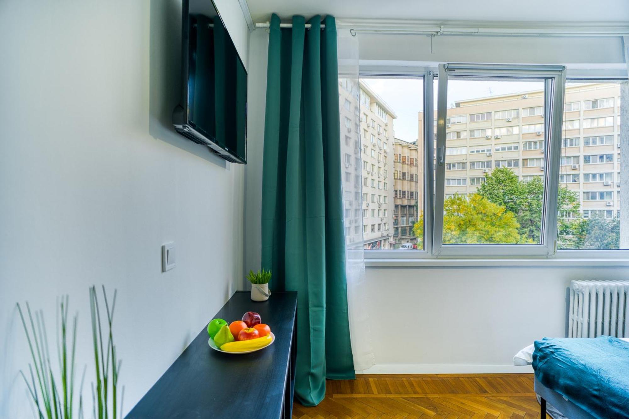 Hacienda Royal Palace - Central Designer Apartment Бухарест Экстерьер фото