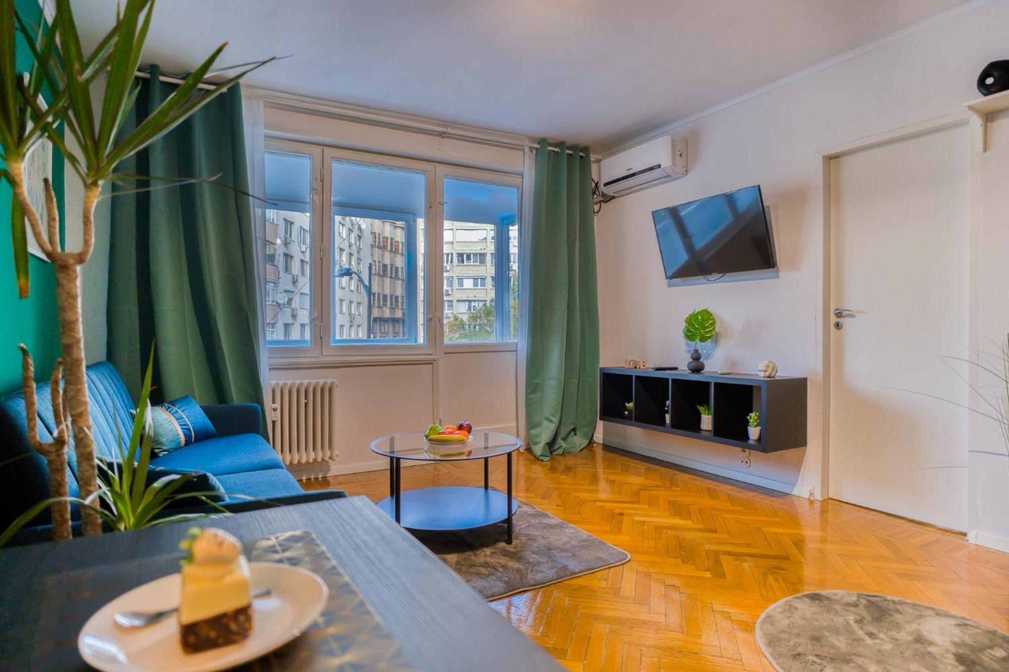 Hacienda Royal Palace - Central Designer Apartment Бухарест Экстерьер фото